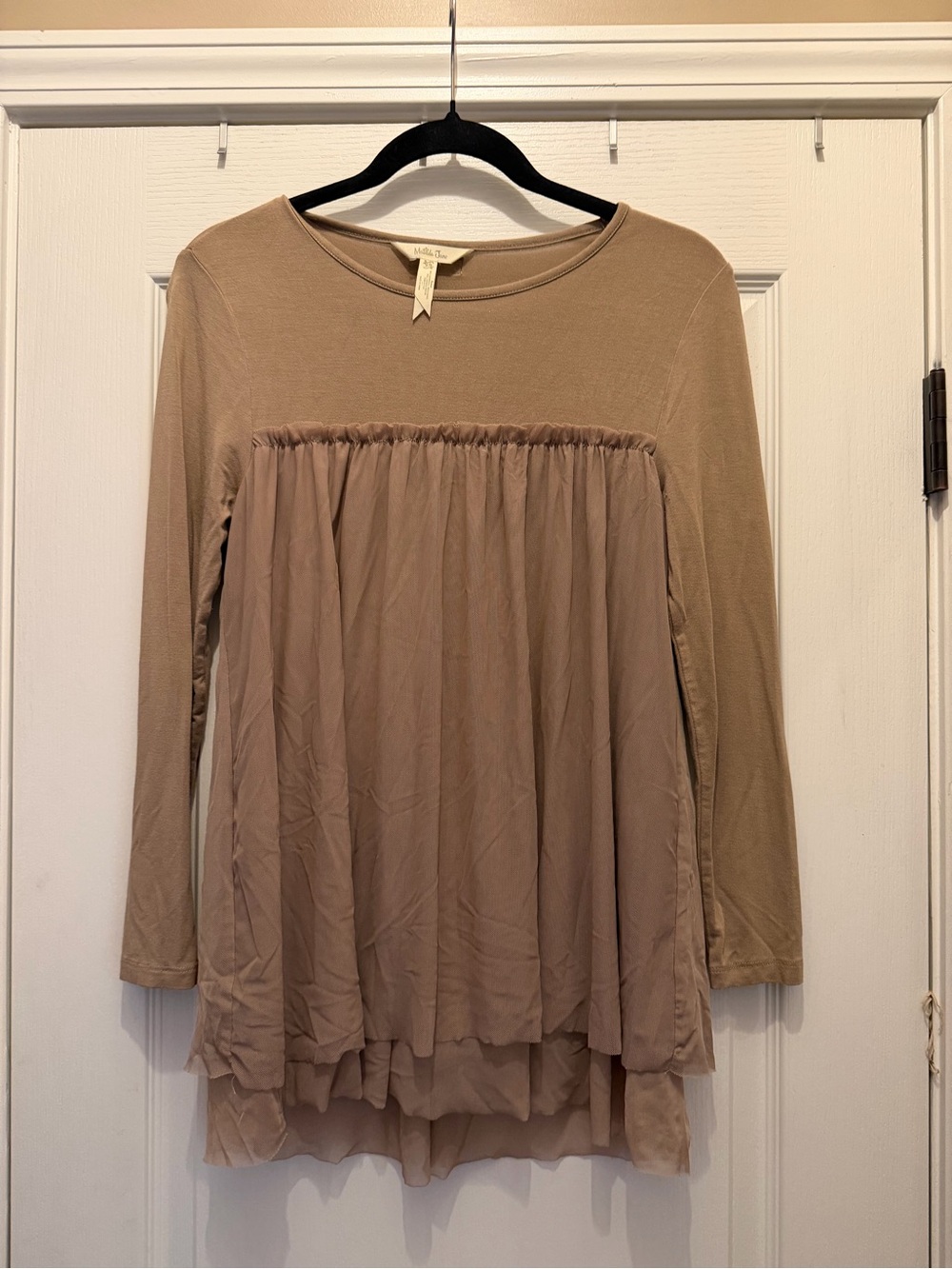 Matilda Jane Long-Sleeve Layered Chiffon Tunic - Taupe - NWOT